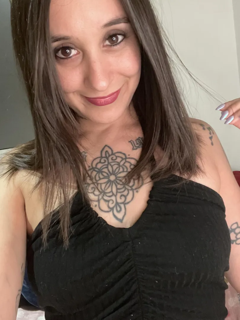 My weekly gfe is on sale includes all the attention you deserve and you need sexting with photos and videos and priority chats with an authentic girl