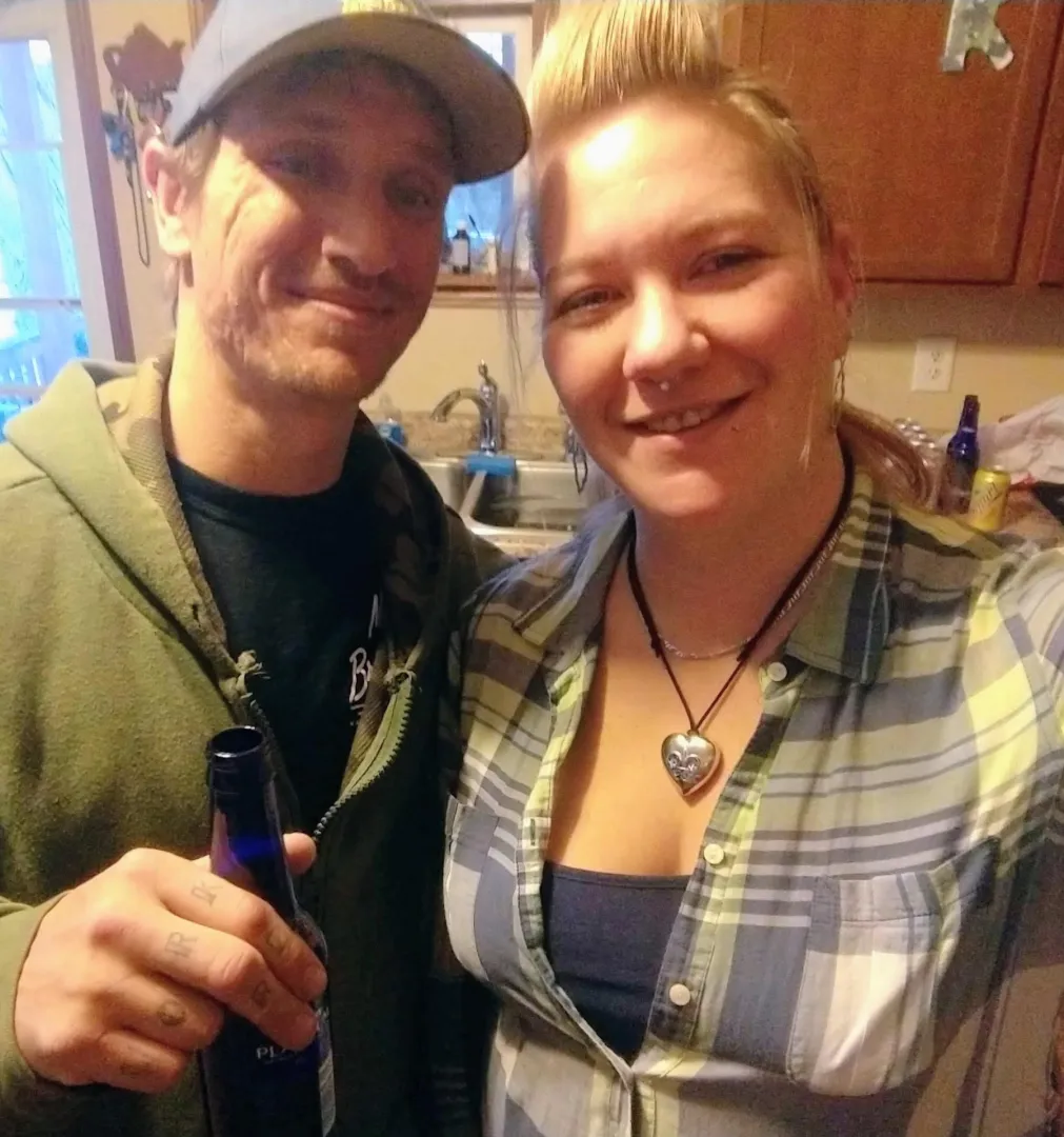 NE Iowa couple planning a Valentine's Day(Feb14) first time trip to Club G in DSM. Looking to make friends