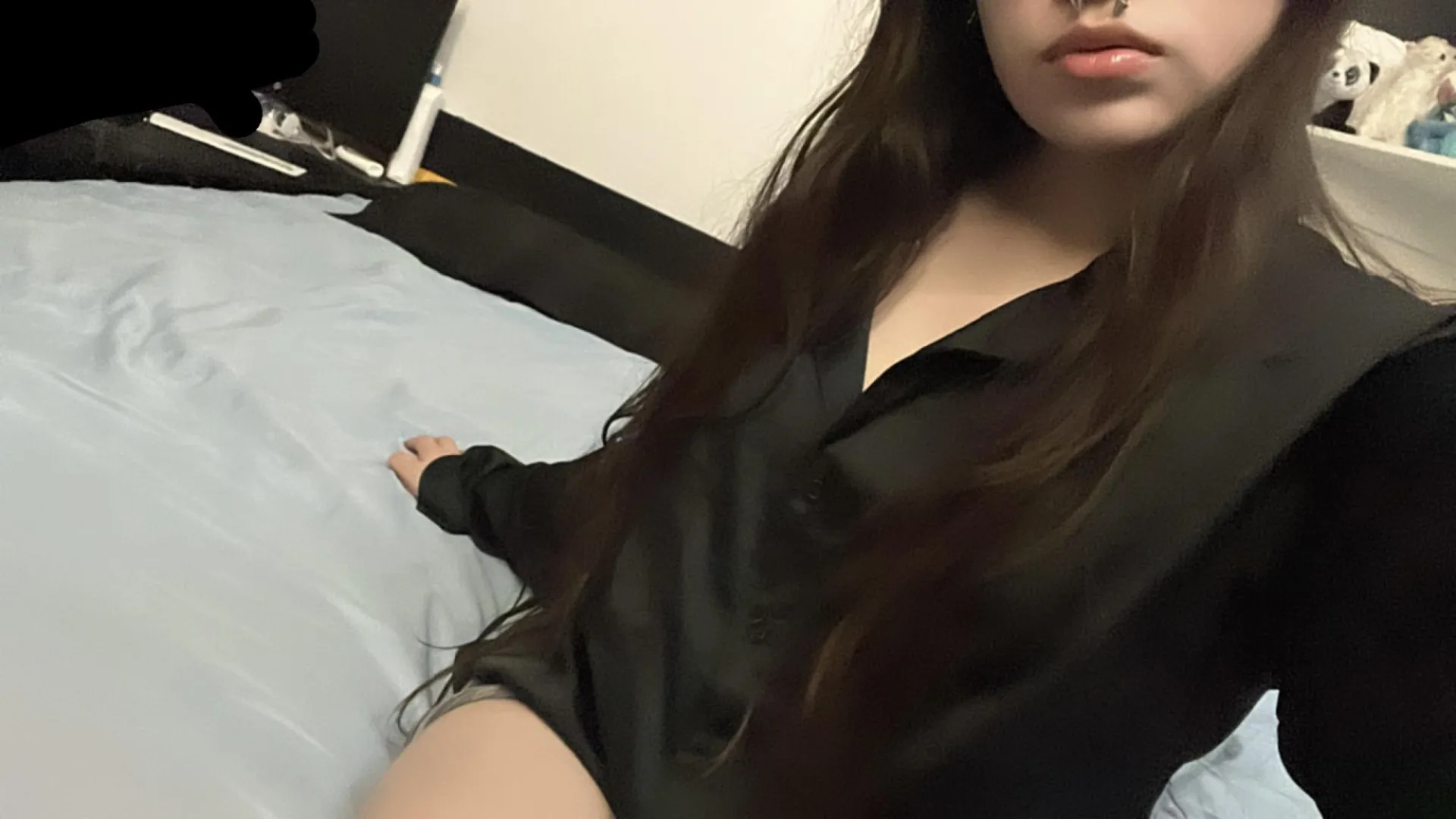 Need a big dick to make me forget about everything 