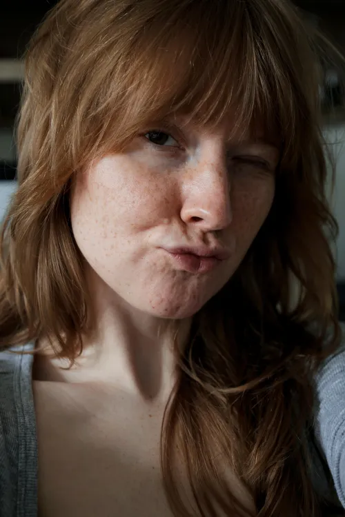 Need a kiss now [IRTR]