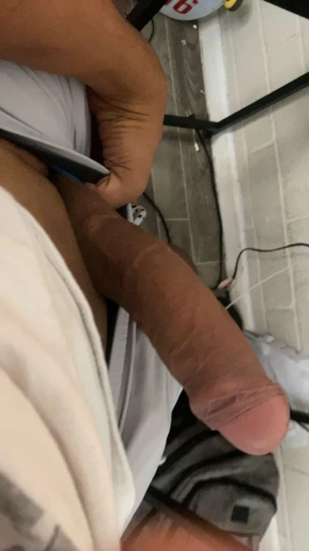 Need my balls emptied by a throat 