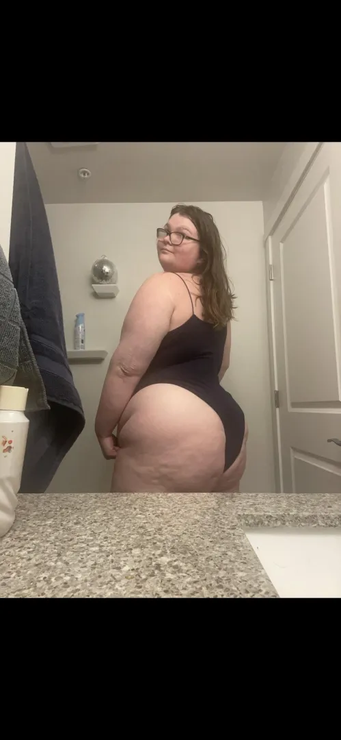 Need someone that can handle this ass 