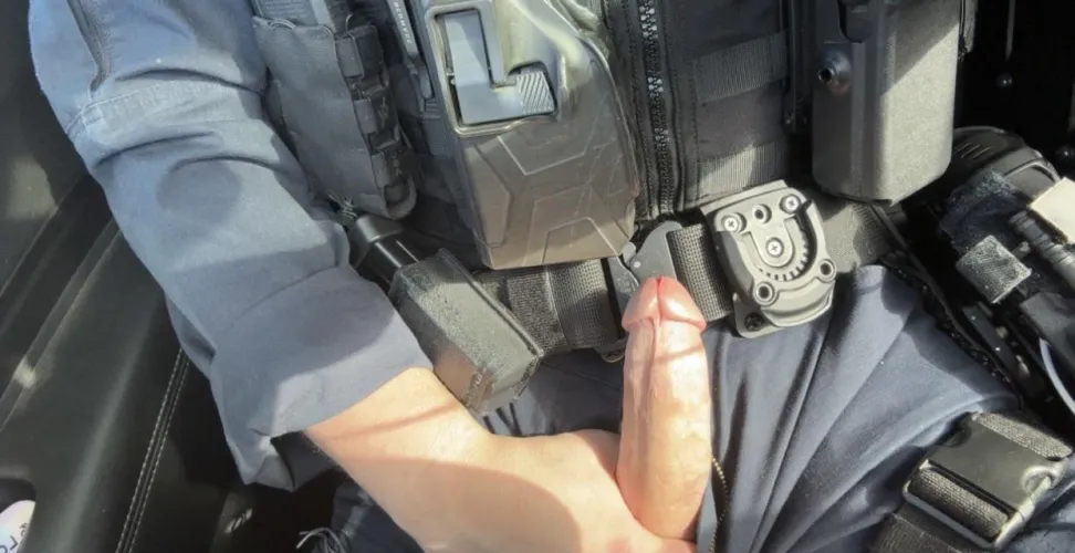 Need someone to keep me warm during this winter storm (27)