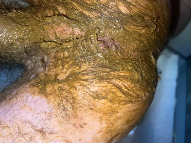 Need to shit on a thick cock that’ll dig out my ass