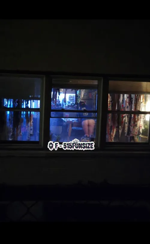 Neighbor sent me this early this morning 