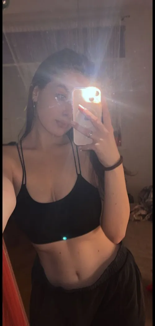 New here dm's open