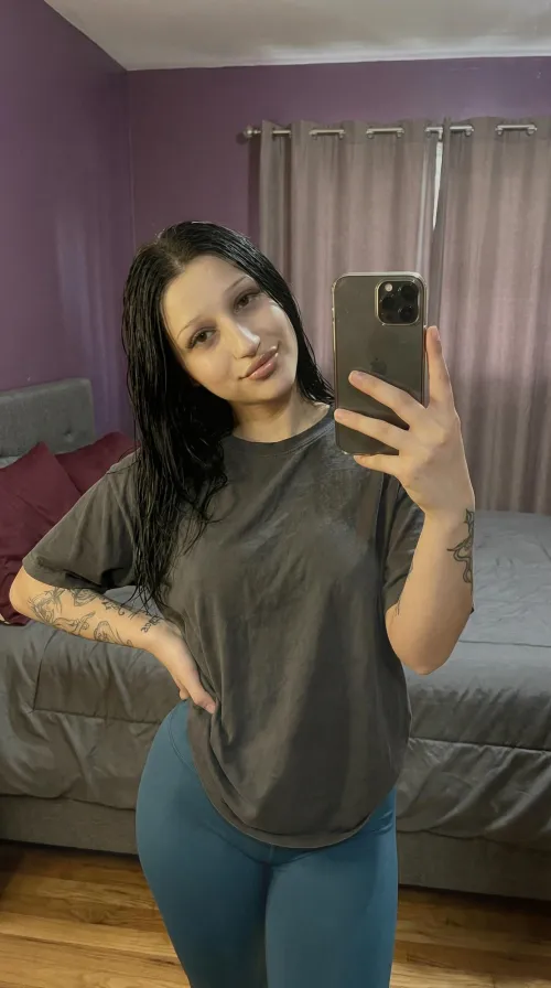 new here.. wanna experience the best ass up bj? try me