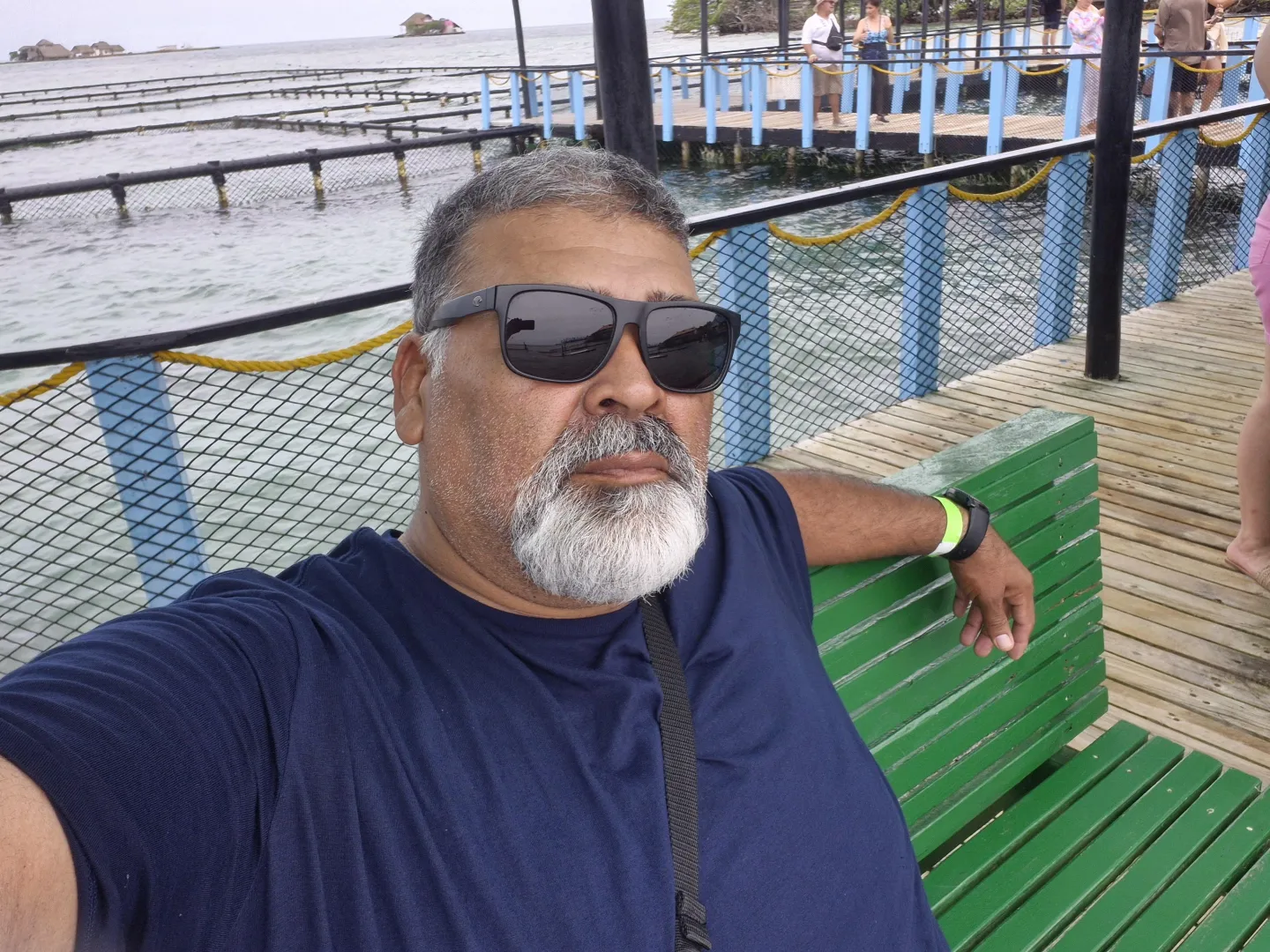 New to the area , big guy staying in Ennis ... looking for a woman ....definitely fwb, hmu if intrested...ty....M4F