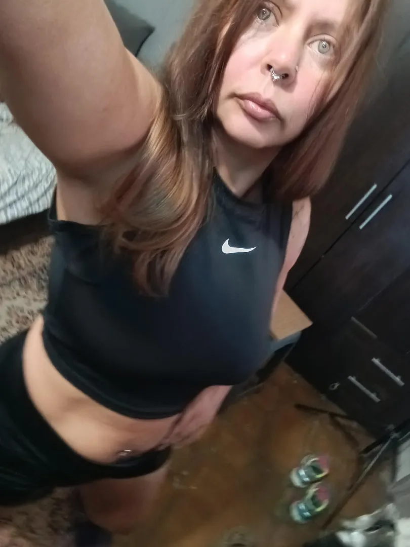 nike sport bra looks the best on me