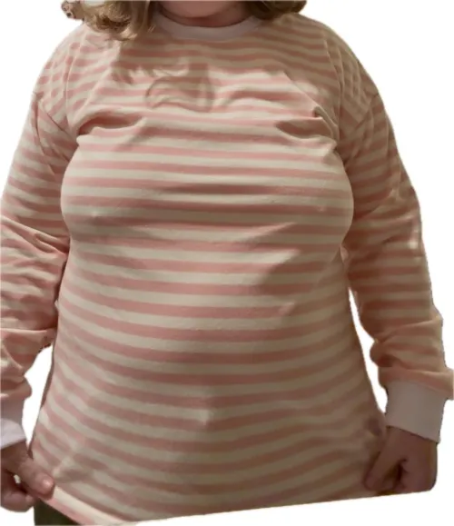 No bra, just throbbing nips screaming for attention