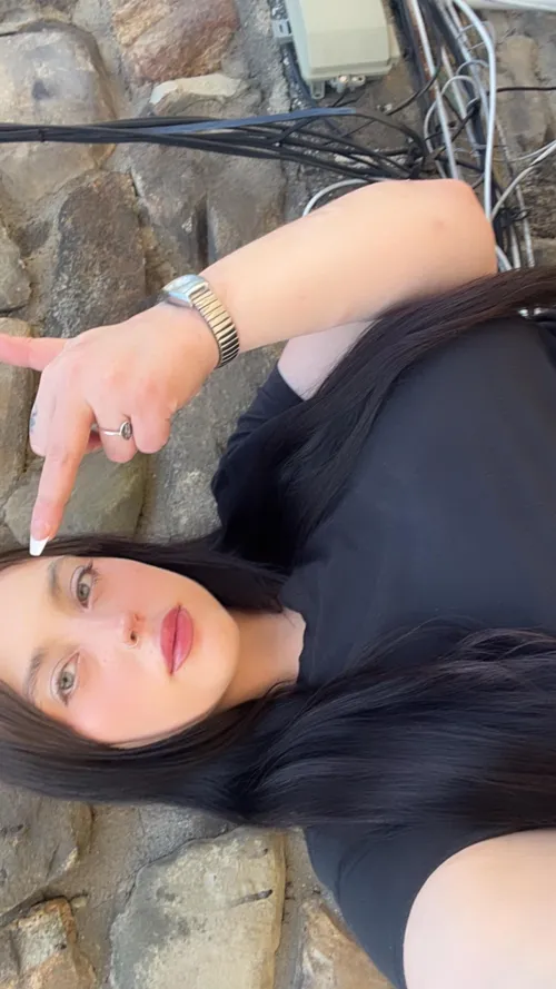 No matter what, nothing hits harder than grovelling in my DMs with your loser cash flowing into my account. You're just a puppet for my unethical + greedy little wants :p