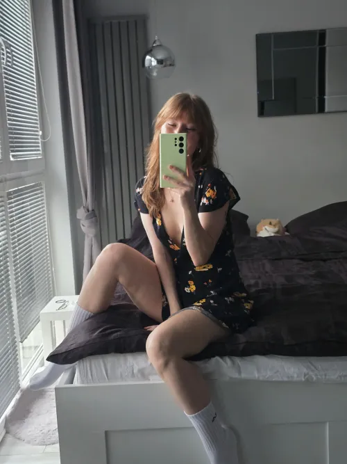 No need to be naked to be cute