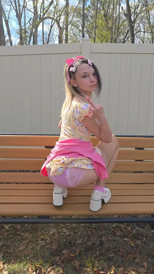 No pictures please ✨️