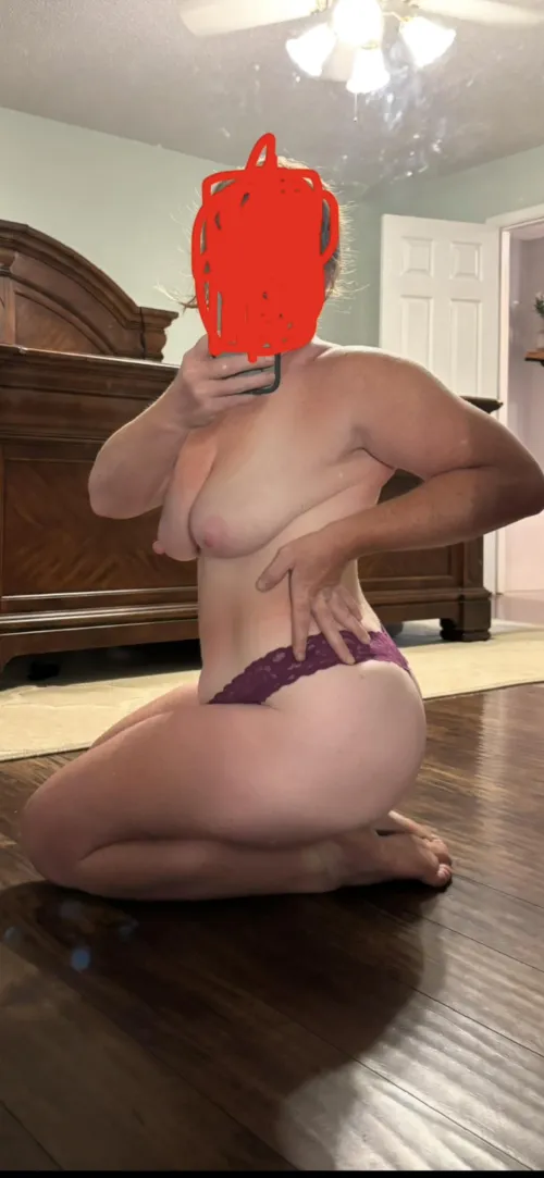 North ms, my sexy wife is wanting another woman to play with.