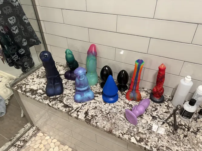 Not a bad lineup for a shower~