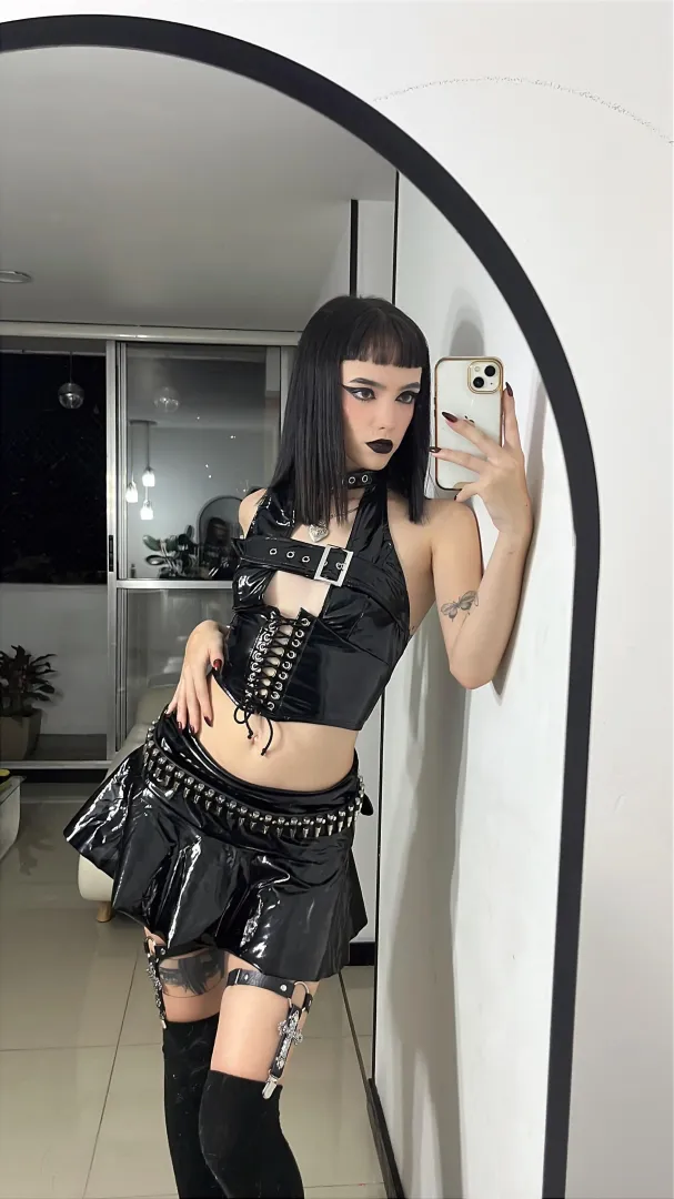 Not latex.. but still shiny ✨