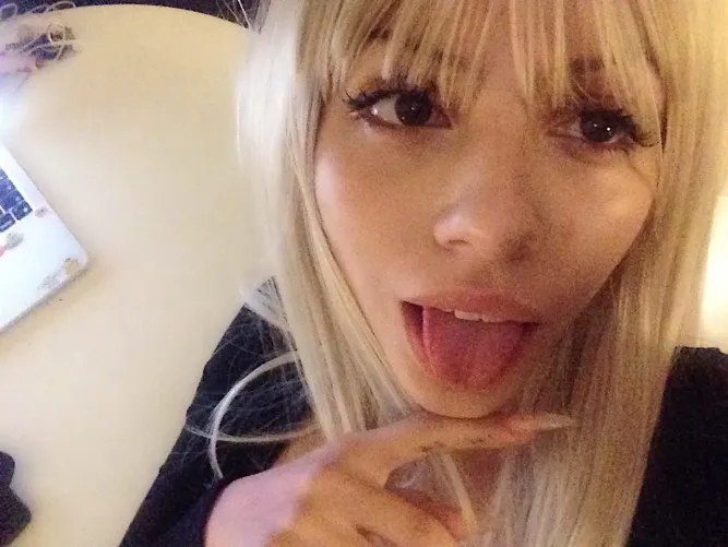 Not sure I can compete with all the hotties here, but oh well… yolo