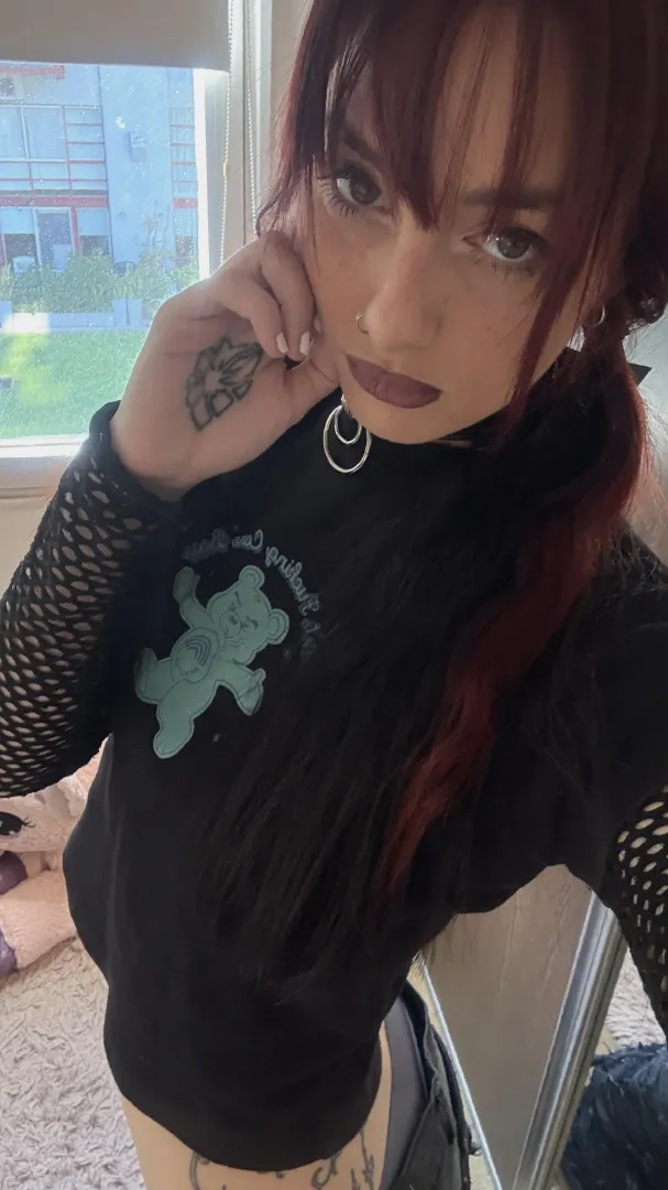 Not traveling across city for this, nearby pls.. dm me on lg: lunarumes,,