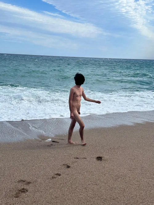 Nude beach are so freeing