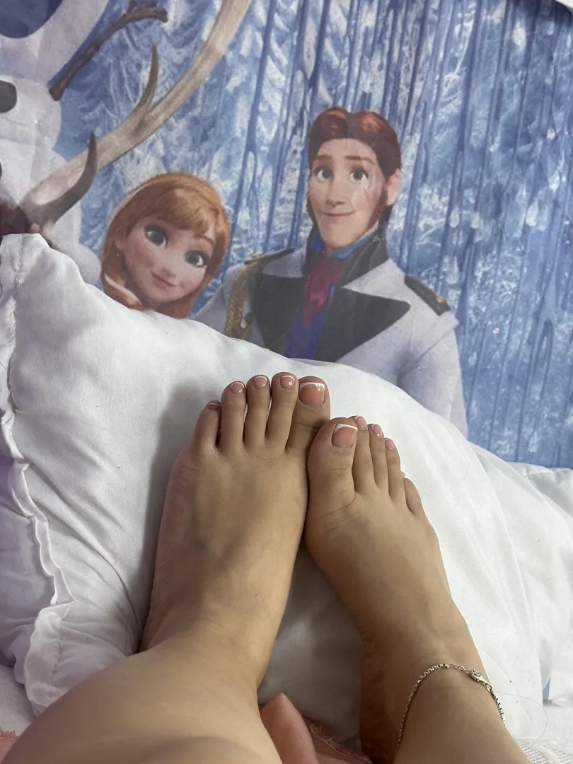 [Oc] do u like my feet