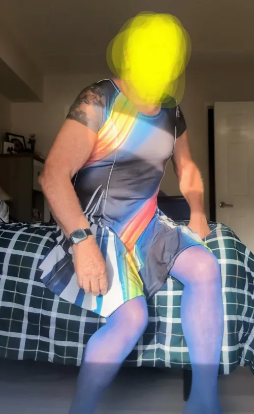 Old crossdresser looking to provide cleanup. Front door, back door, male or female