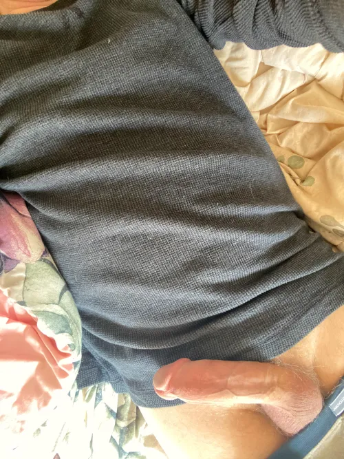 Omg it’s a cock! :)