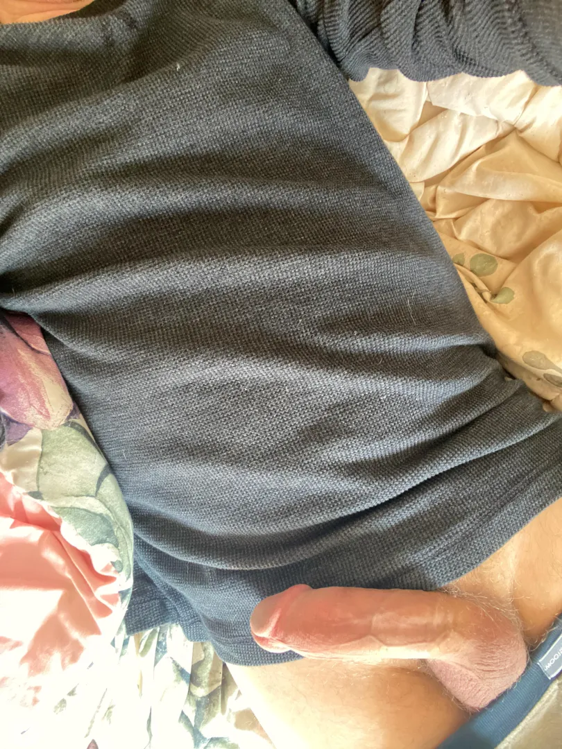 Omg it’s a cock! :)