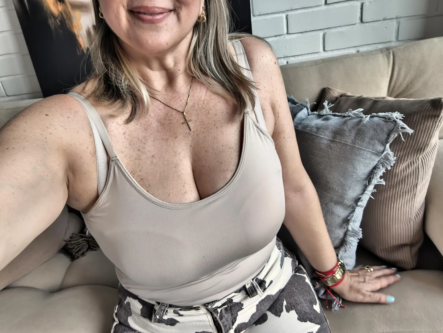 On a scale of 1-10, how attractive do you find my freckled chest?