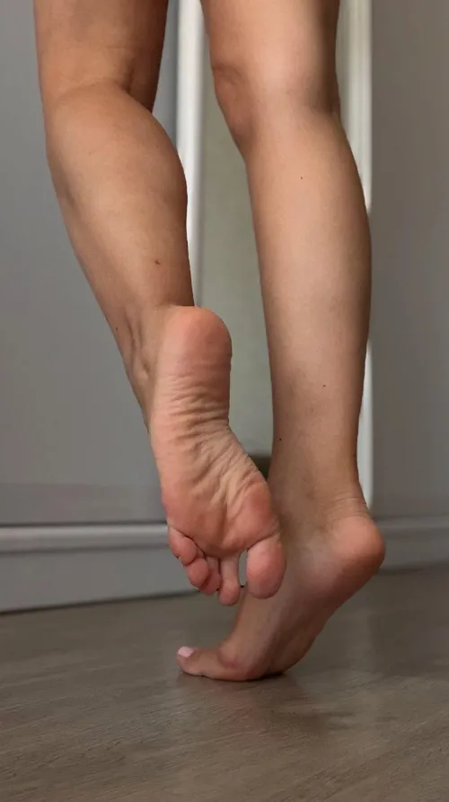 On a scale of importance in dating, where do feet rank for you?