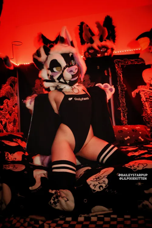 One of the pictures from just before I filled my pussy with a couple pretty toys  [LilPixieKitten]