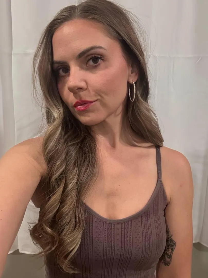 Only hit that up arrow if you’d do anal with me on the first date. 