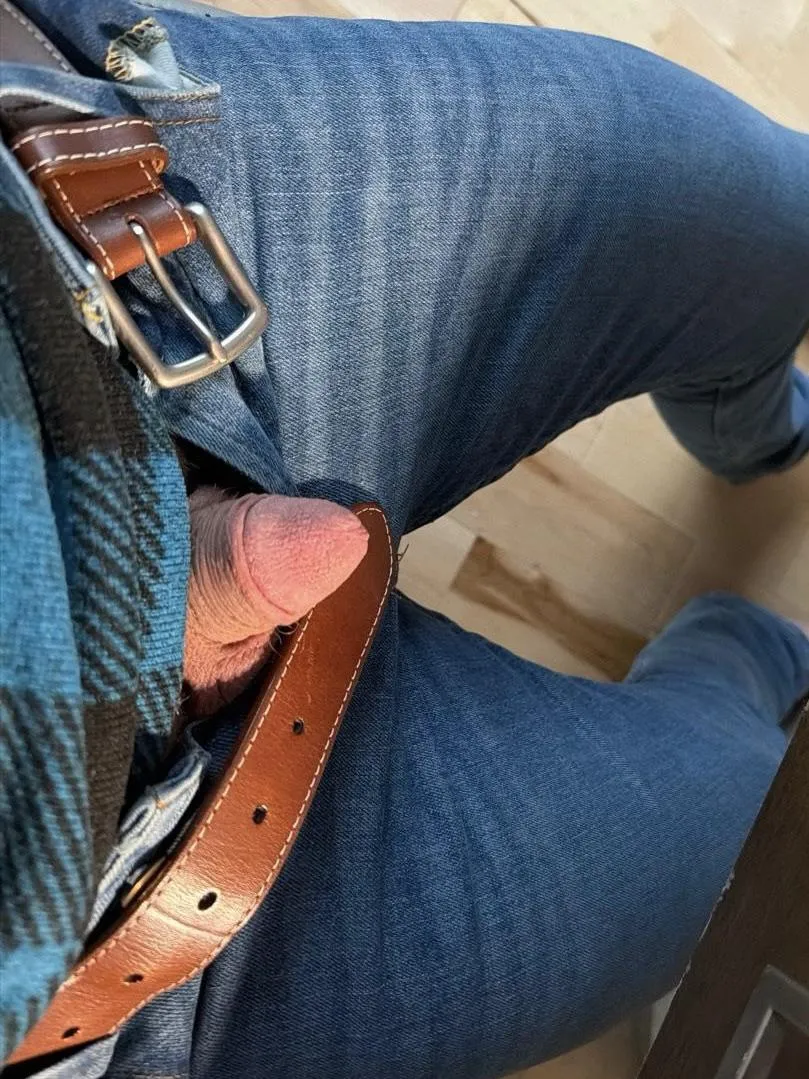 Only two fingers needed for this Clitty