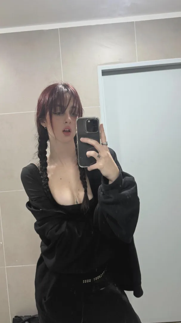 Open chats talk on lnsta: Iunarumes