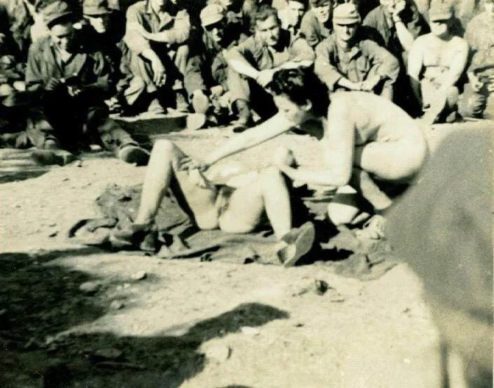 Opening legs for soldiers