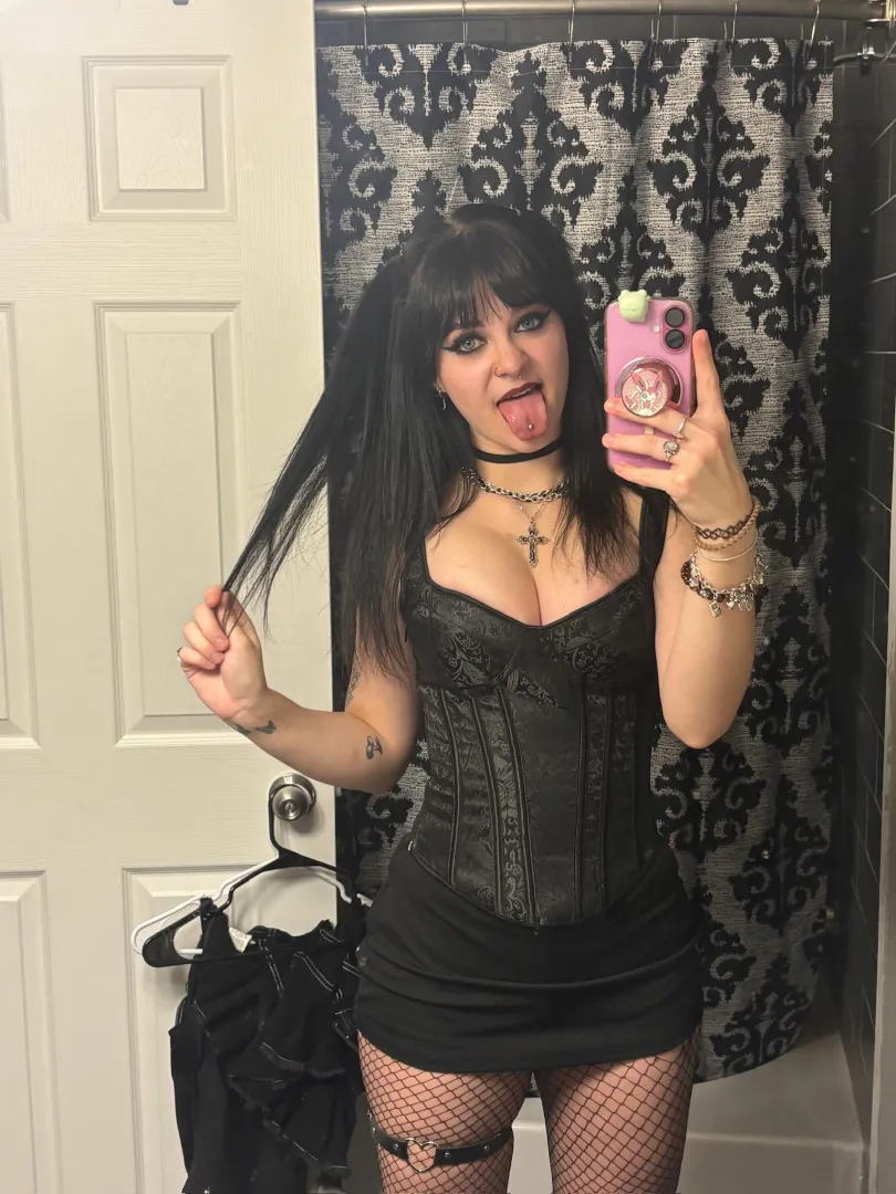 perfect goth titties waiting for your cum