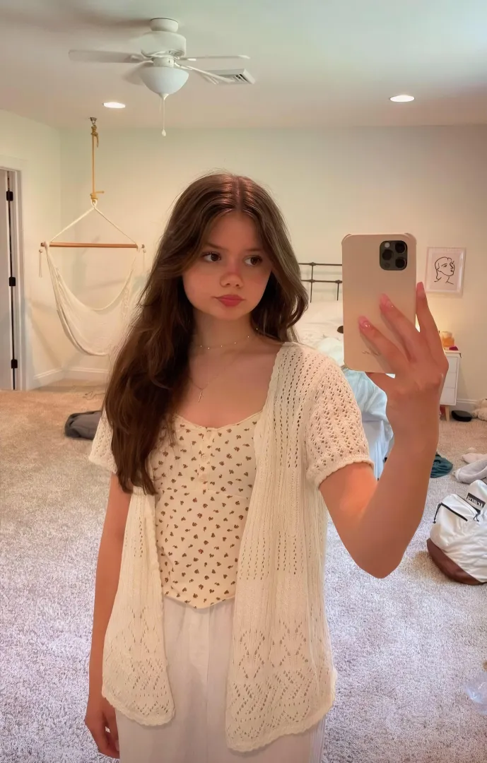 petite cumslut waiting to be filled