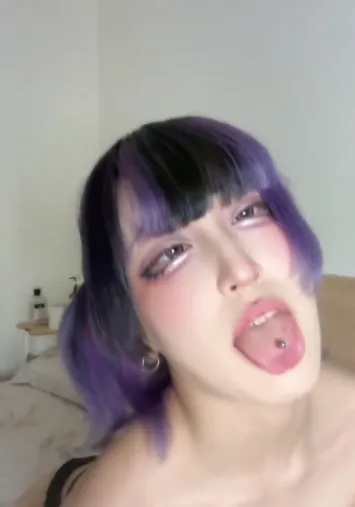 Pierced tongues = more pleasure