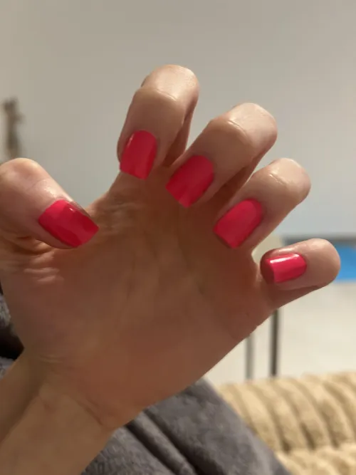 Pink nail lovers?