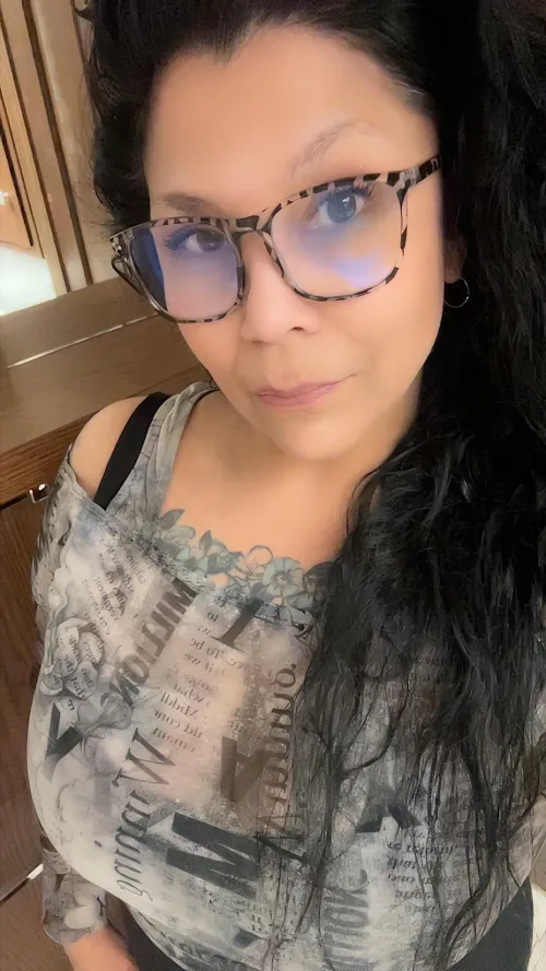 Pleasure Lounge tonight