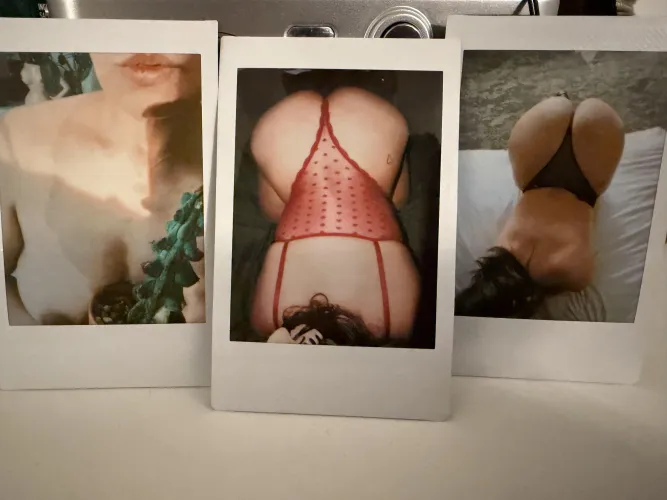 Polaroid Mom edition happy Thursday