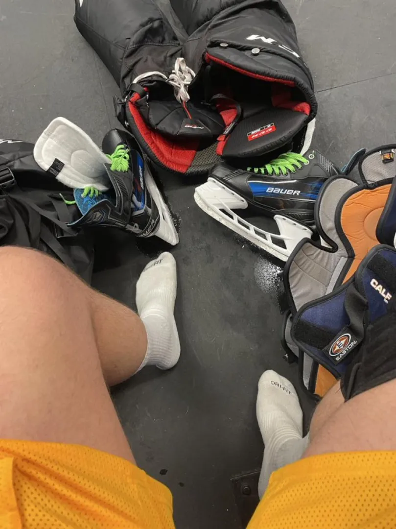 Post game stink