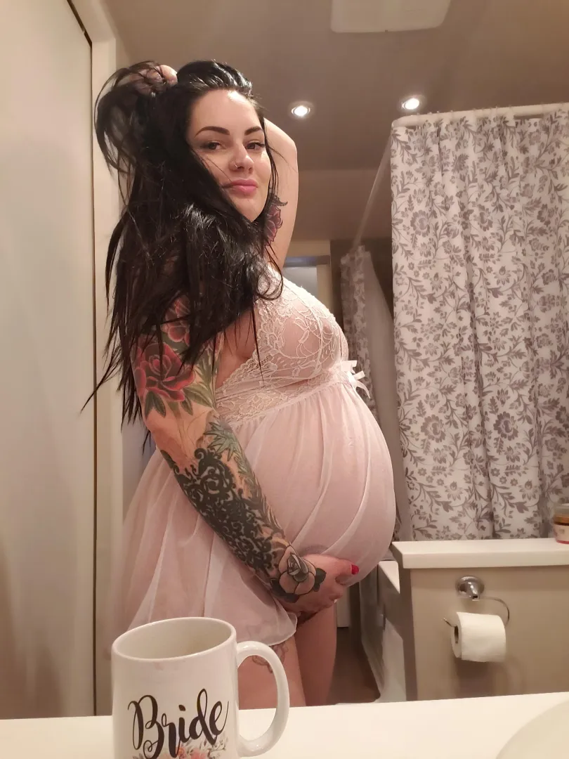 Pregnant wifey vibes.. are you into it?