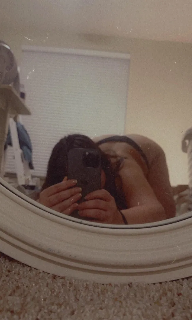 pull my panties to the side