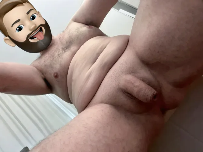 Ready for a tongue  38M