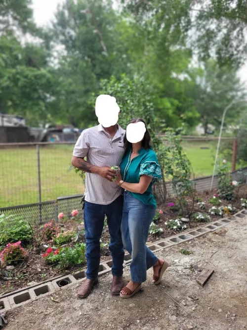 Real interacial Cpl looking for a shy female to join us