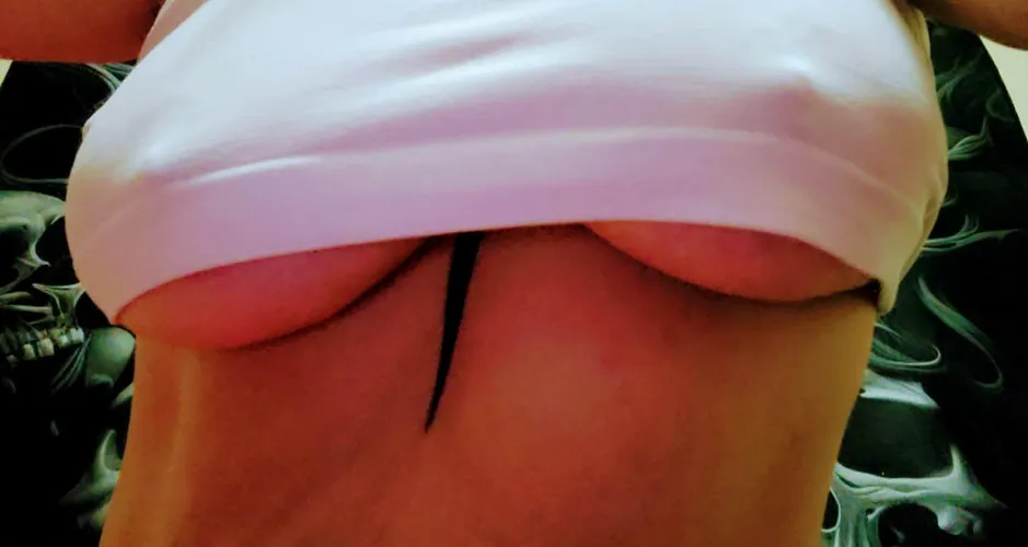 Red Deer couple MF4MF or F. No single men please.