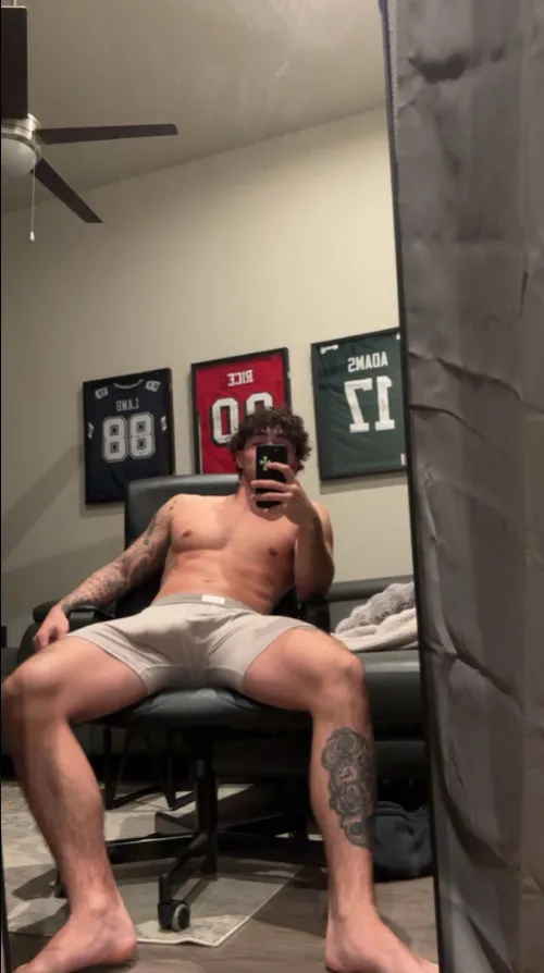 Relaxed but still packing heat