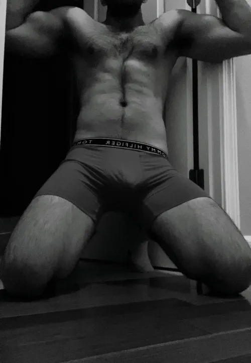 Remind me… how long am I staying on my knees?