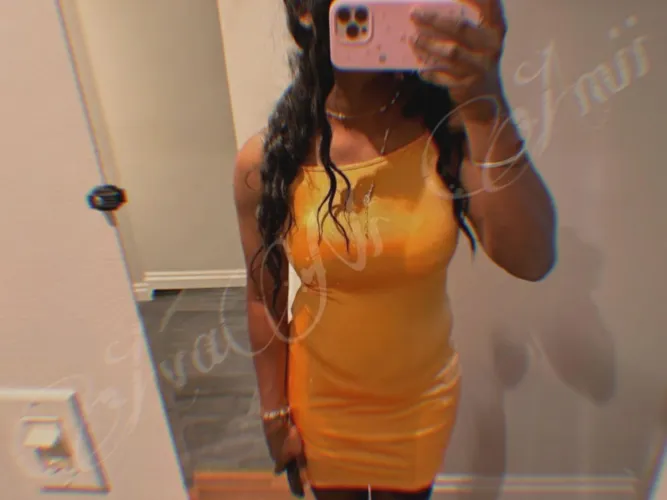 Remy 24 submissive sissy looking bf or hus and looking for more fun.canada ,ontario, kawartha lakes. dm me if u interested only