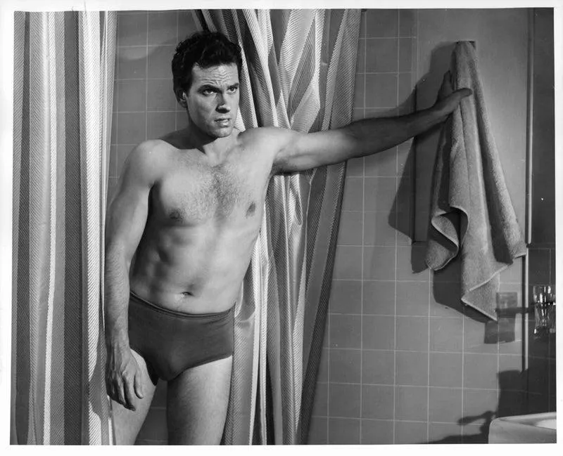 Rip Torn, USA Actor, and I love how he looked dangerous, sexy, crazy and yet someone who could make you fall in love with him in no time at a all.